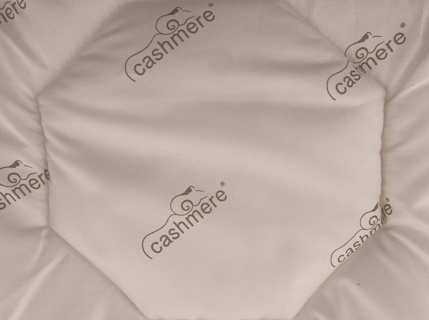 Dekbed Synthetisch Kasjmier - Polyester Perkal - Dekbed 240x200 cm